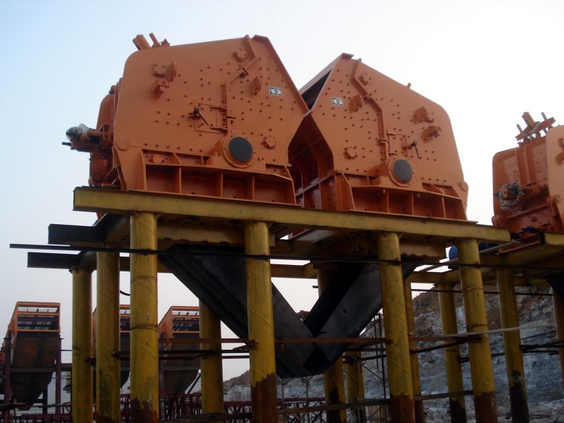 反擊式破碎機保養(yǎng)秘籍：高效維護讓設(shè)備更持久